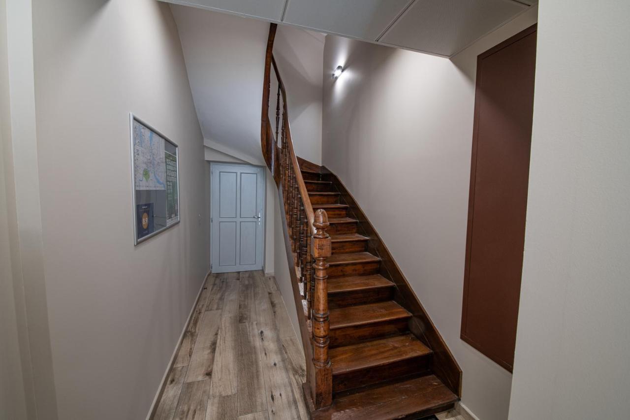 Du Large Apartment Bayonne Bagian luar foto