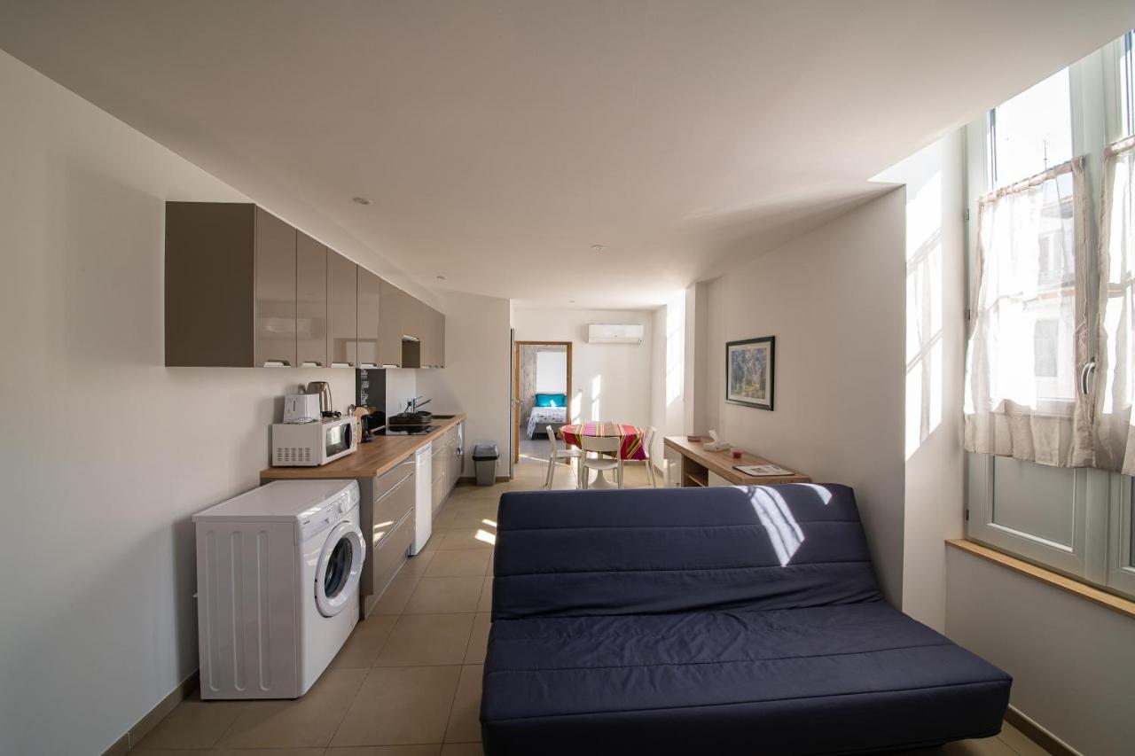 Du Large Apartment Bayonne Bagian luar foto