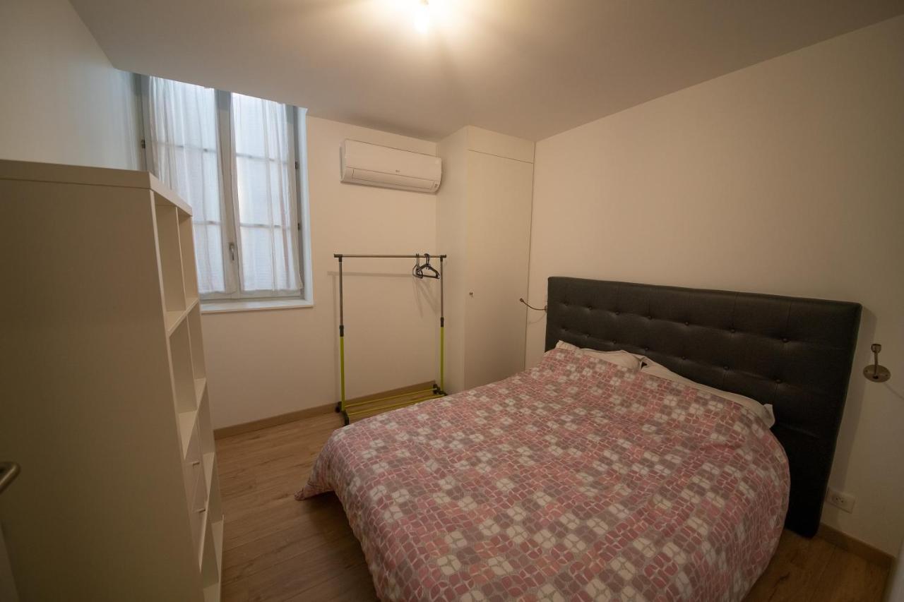 Du Large Apartment Bayonne Bagian luar foto