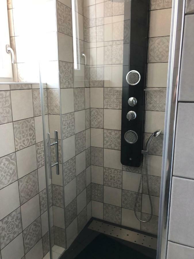 Du Large Apartment Bayonne Bagian luar foto