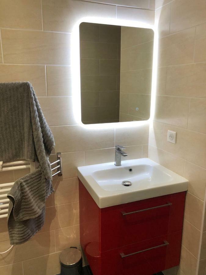 Du Large Apartment Bayonne Bagian luar foto